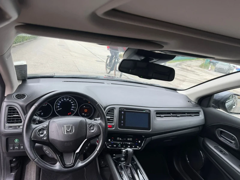 Honda Hr-v, снимка 16 - Автомобили и джипове - 52854042