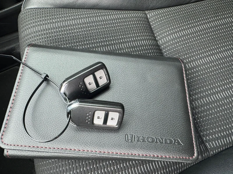 Honda Hr-v, снимка 5 - Автомобили и джипове - 52854042