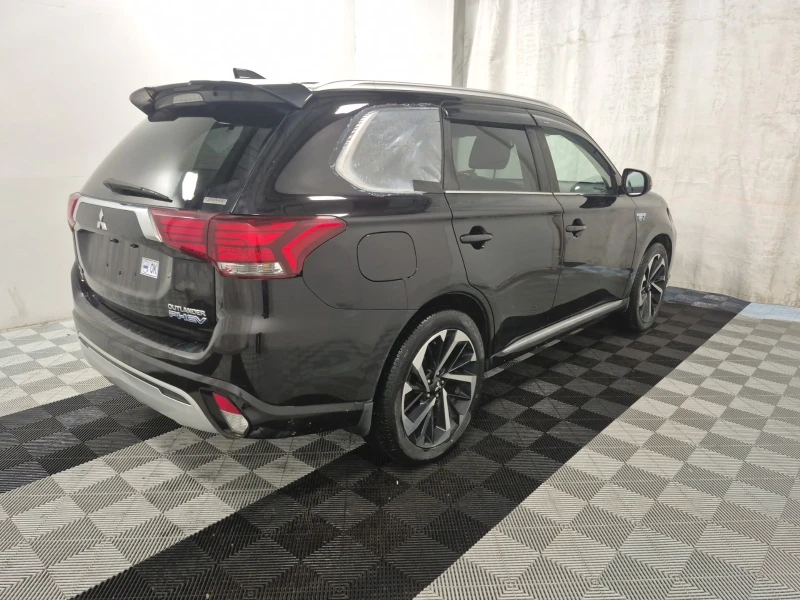 Mitsubishi Outlander PHEV GT * * CARFAX * * АВТО КРЕДИТ * * , снимка 3 - Автомобили и джипове - 53344995