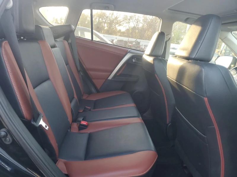 Toyota Rav4 2.5* LIMITED, снимка 10 - Автомобили и джипове - 53403527