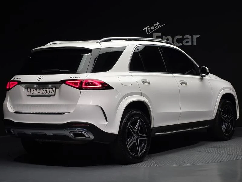 Mercedes-Benz GLE EQ BOOST/HUD/ПОДГРЕВ/ОБДУХ/HARMON KARDON/DISTR/360, снимка 2 - Автомобили и джипове - 55341298
