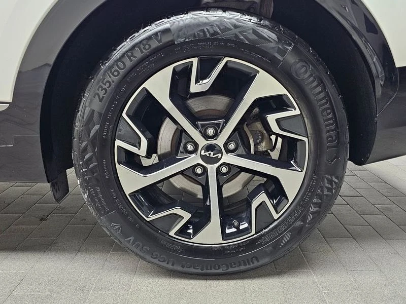 Kia Sportage Nobleless 2WD| 180к.с.| ВКЛ.ТЕХНОТЕСТ, снимка 5 - Автомобили и джипове - 55636363