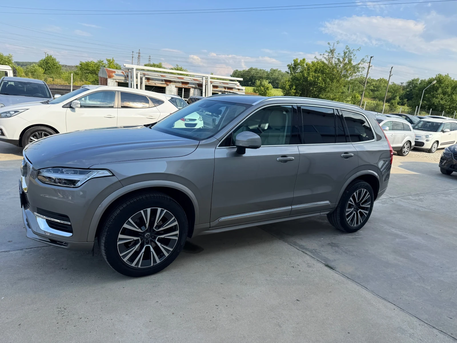 Volvo Xc90 2.0 B5 * AWD* Mild HYBRID* AT8* NOVA*  - изображение 3