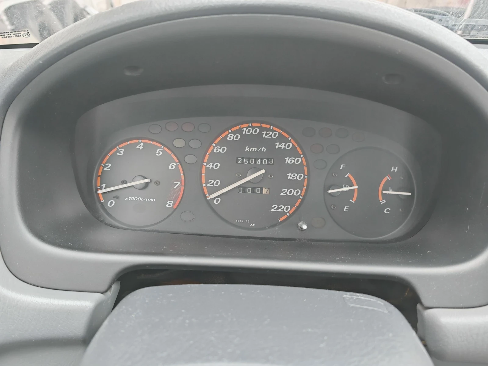 Honda Cr-v 2.0I, 147 к.с., КЛИМАТИК - изображение 9