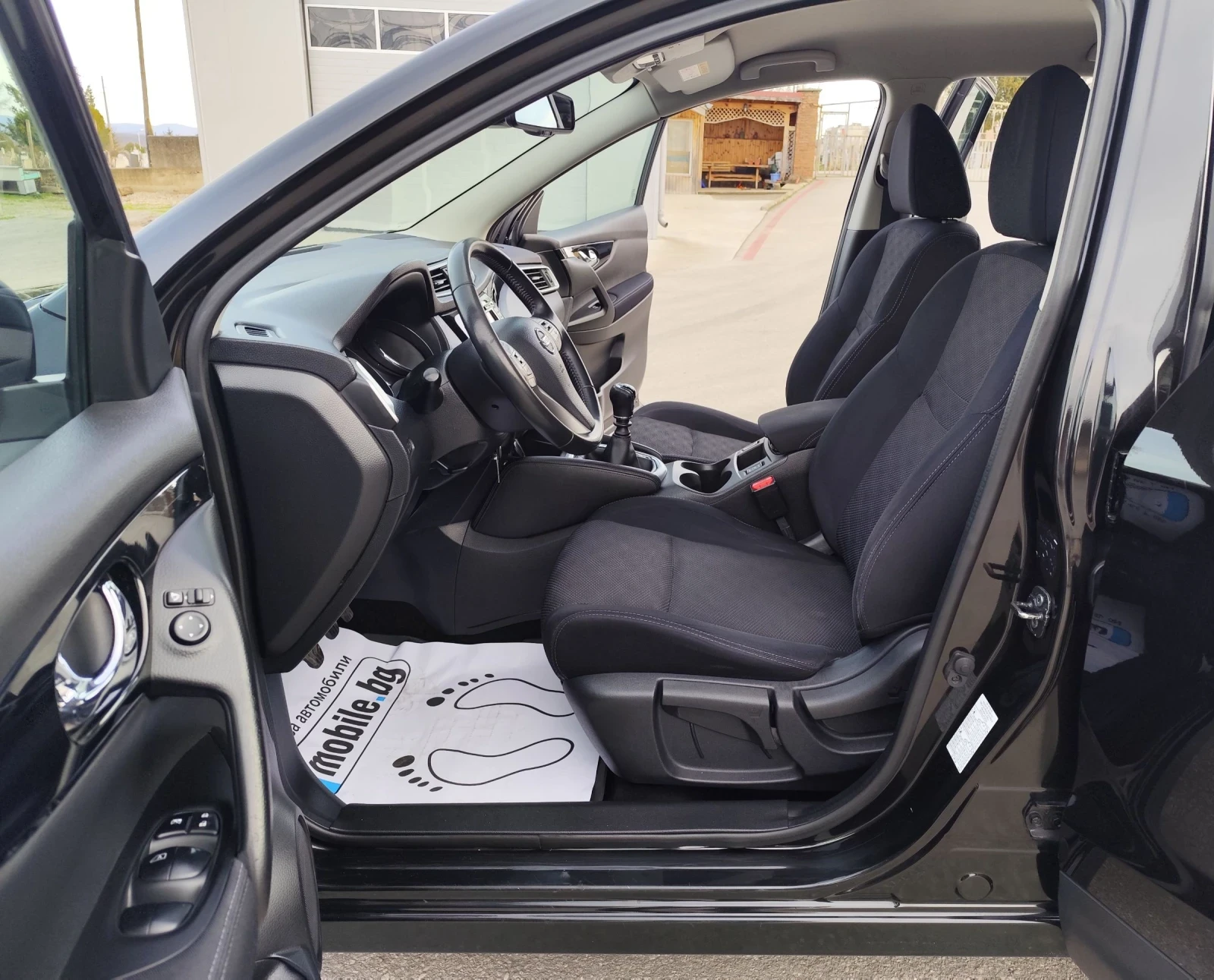 Nissan Qashqai 1.6DCI-4x4LED-NAVI-������-����������-EURO-6 | Mobile.bg � ����������� 10