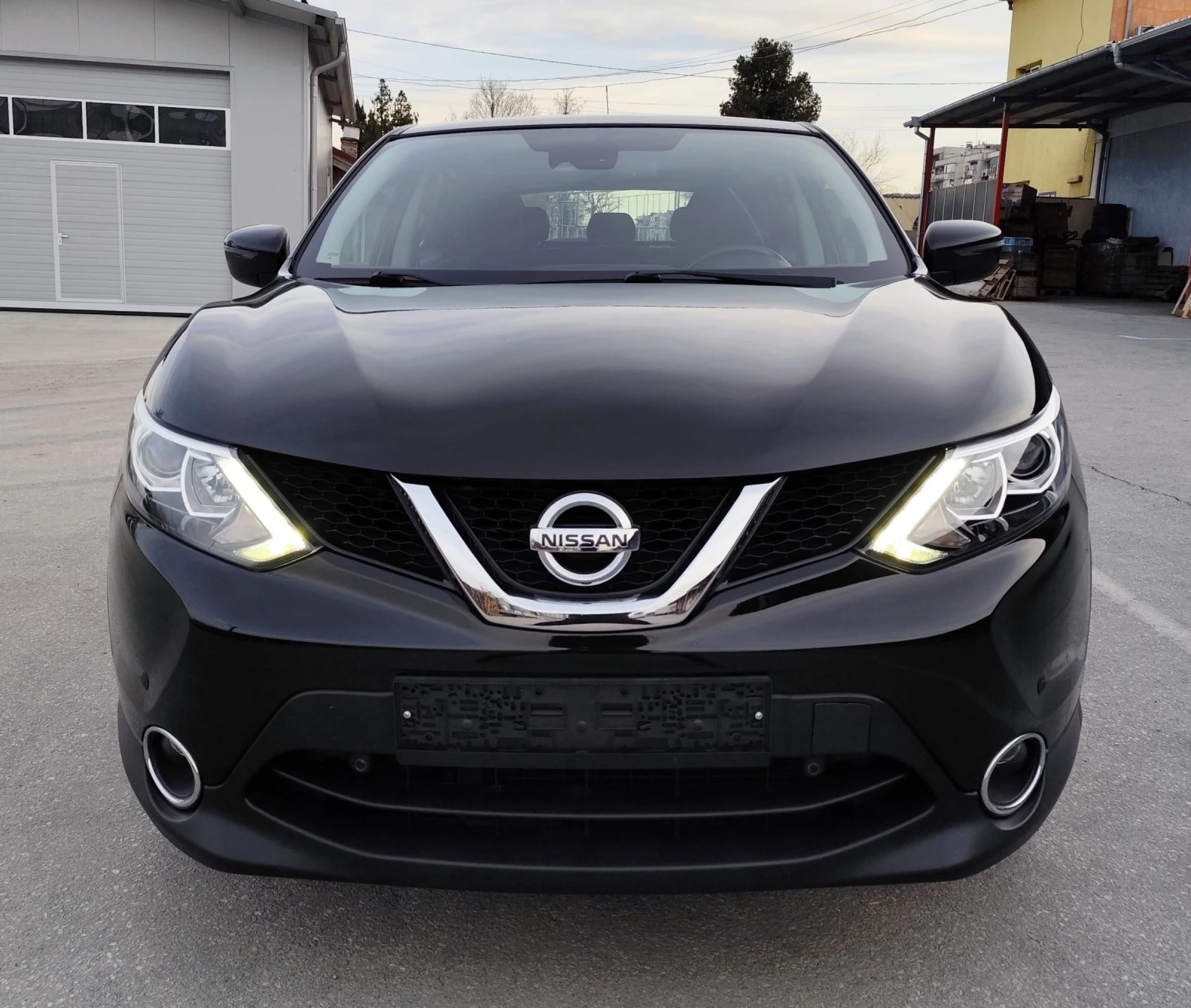 Nissan Qashqai 1.6DCI-4x4LED-NAVI-������-����������-EURO-6 | Mobile.bg � ����������� 2