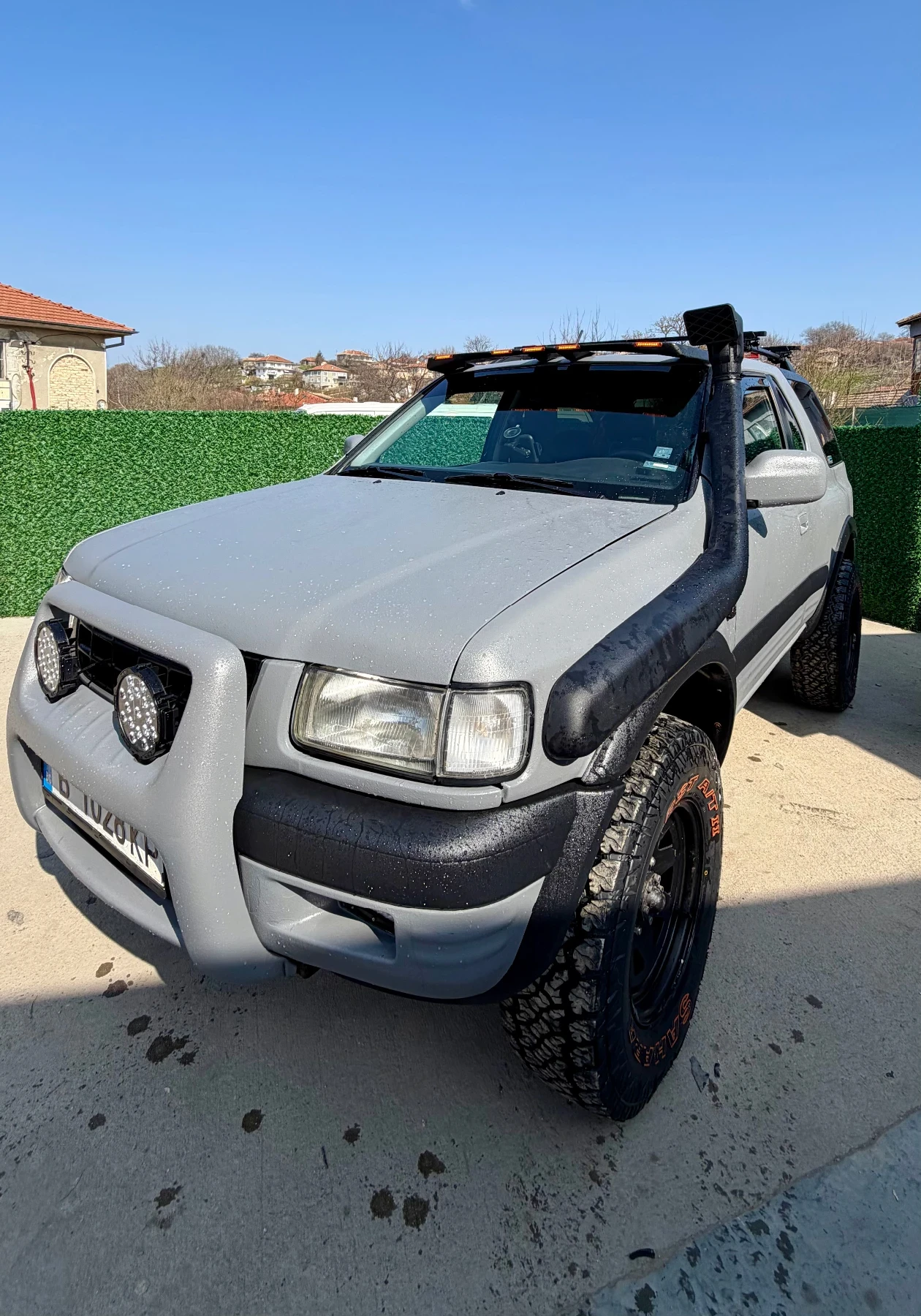 Opel Frontera 2.2 116