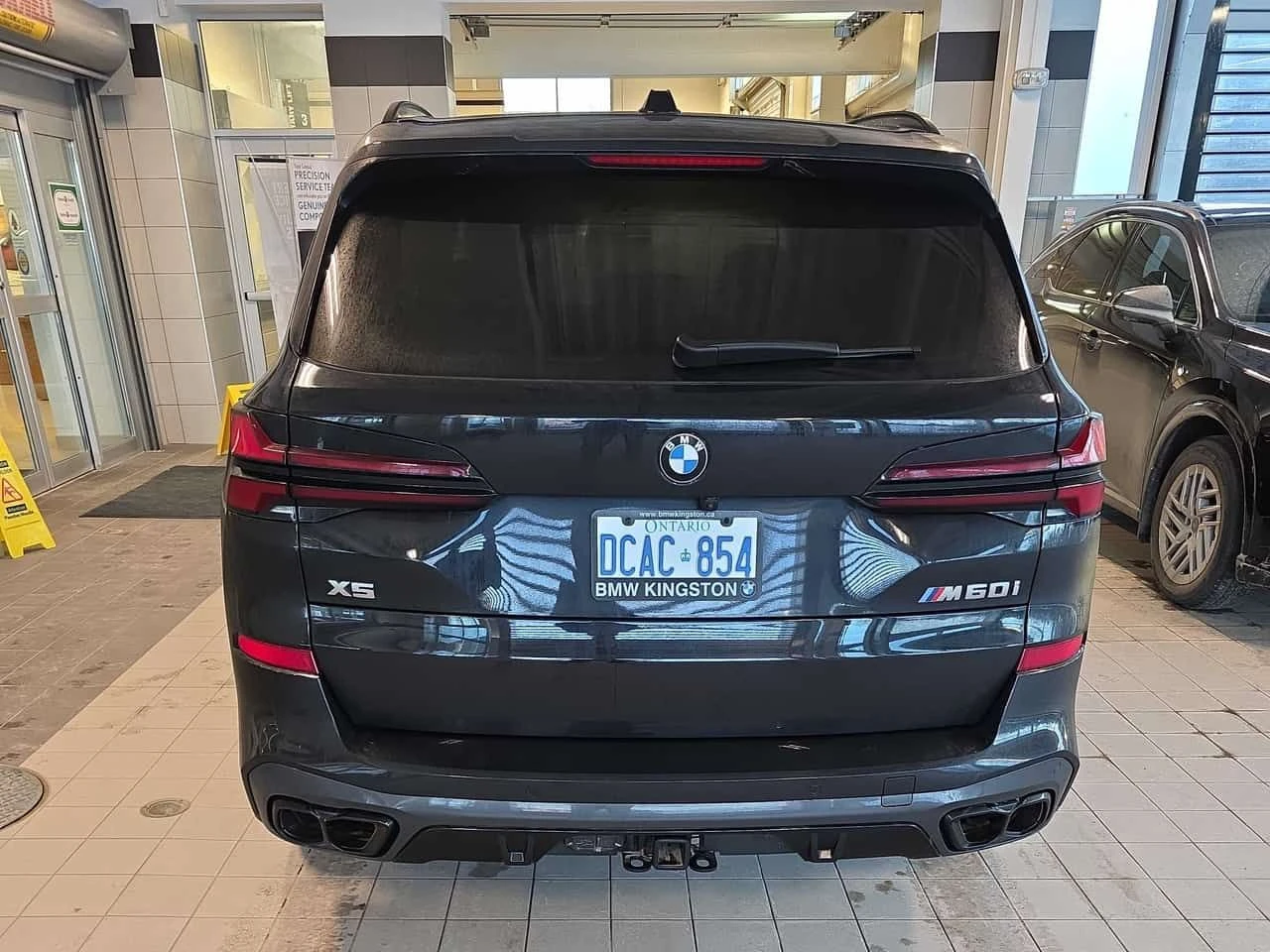 BMW X5 M60i| XDRIVE| DISTRONIC| 360| HUD| HAR/KAR| CARFAX, снимка 5 - Автомобили и джипове - 54016762