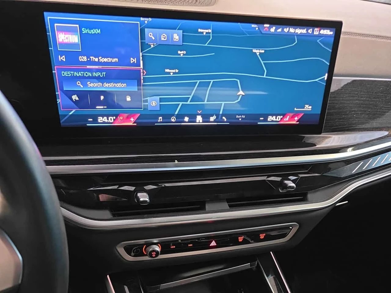 BMW X5 M60i| XDRIVE| DISTRONIC| 360| HUD| HAR/KAR| CARFAX, снимка 9 - Автомобили и джипове - 54016762