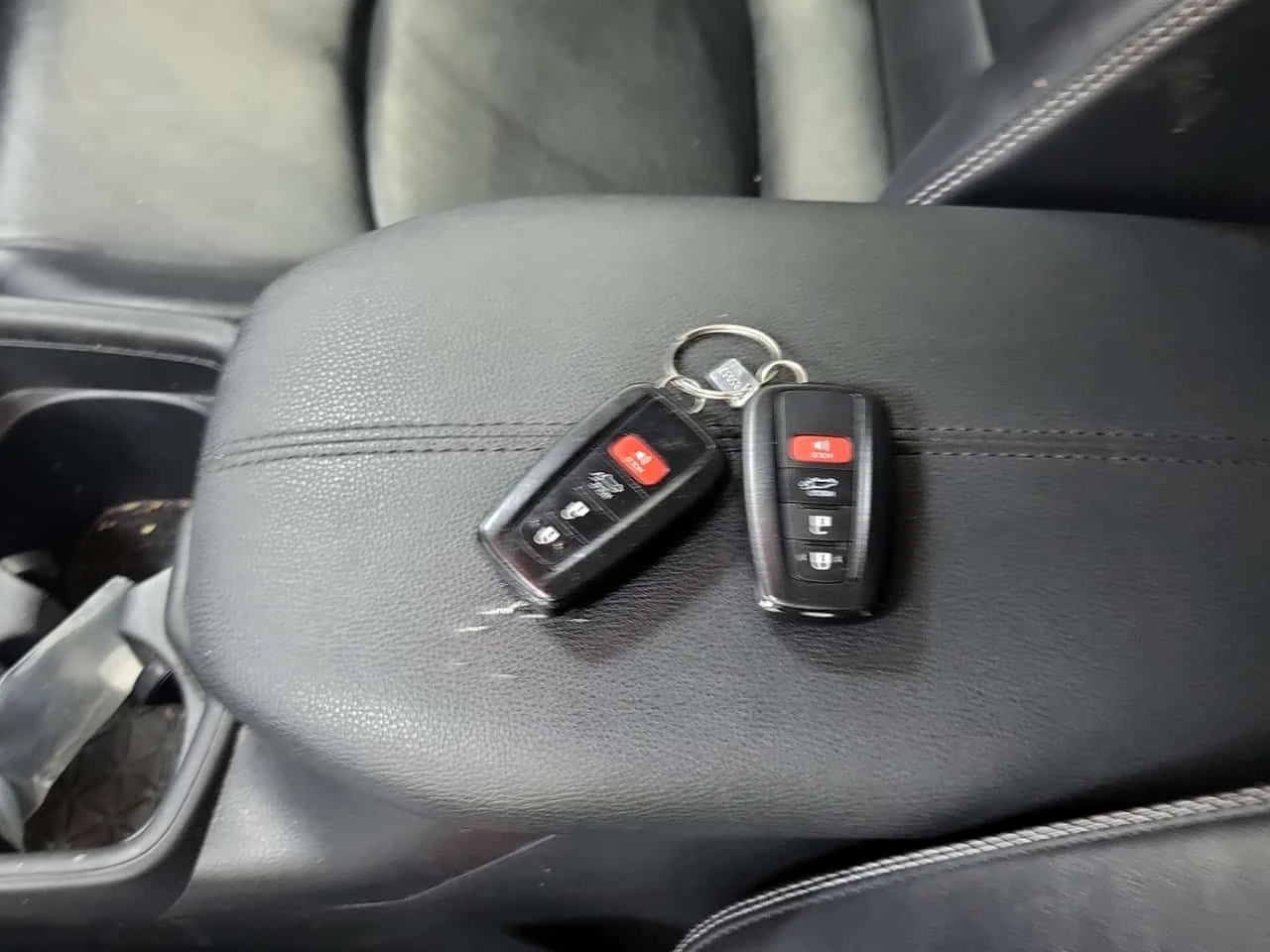 Toyota Rav4 * XLE * CARFAX * 2 ����� * ������� *  | Mobile.bg � ����������� 8