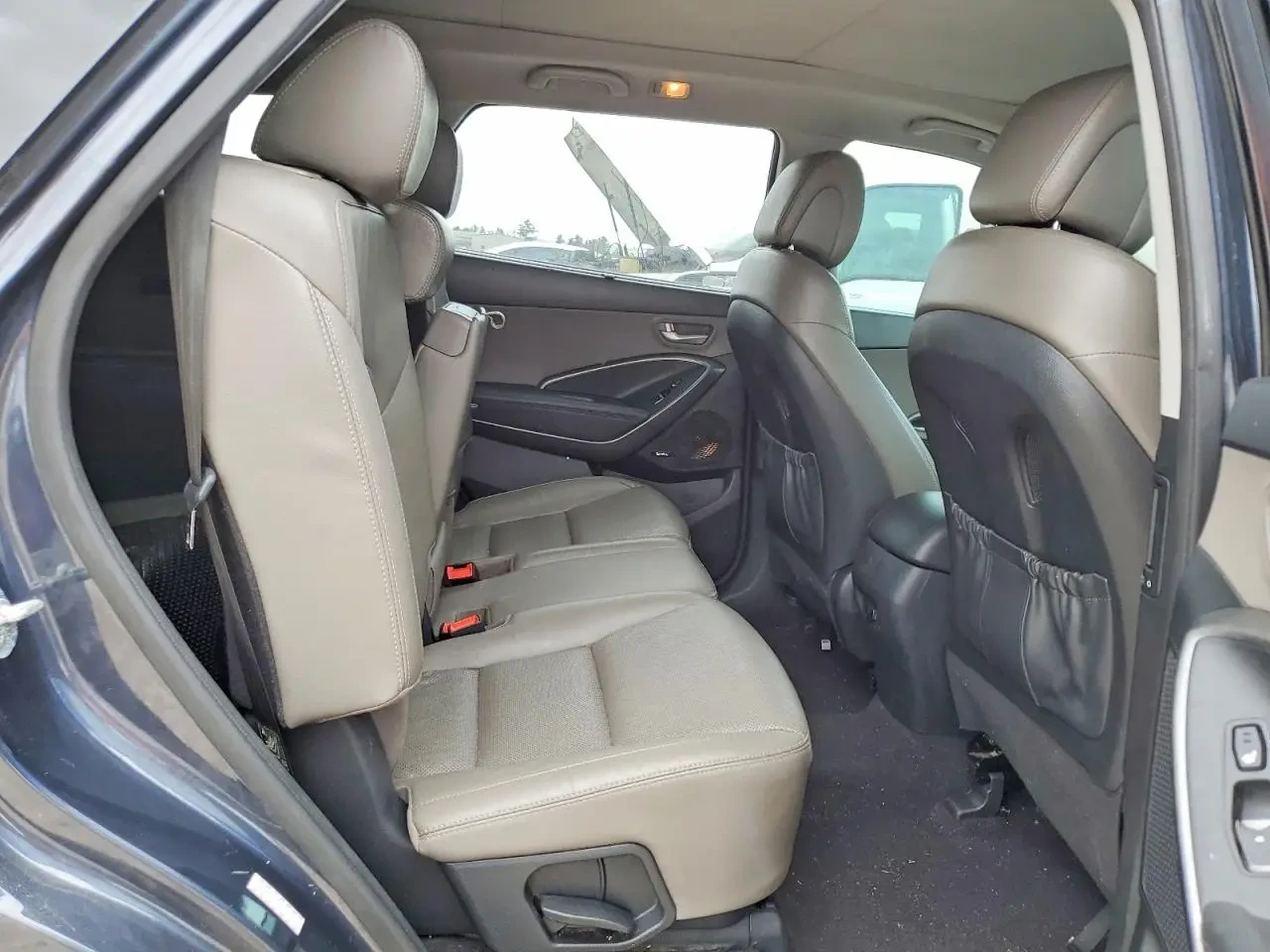 Hyundai Santa fe SE ULTIMATE, снимка 10 - Автомобили и джипове - 54211591