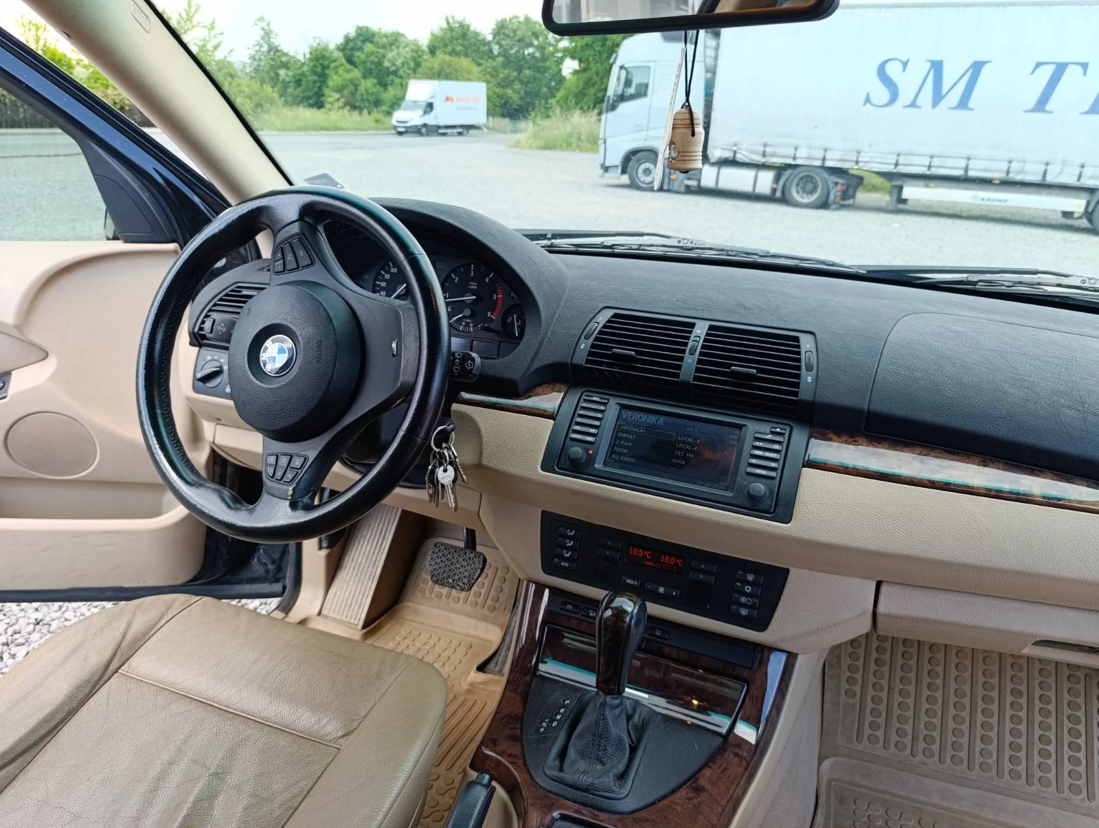 BMW X5 3.0d FACELIFT, снимка 11 - Автомобили и джипове - 54816635