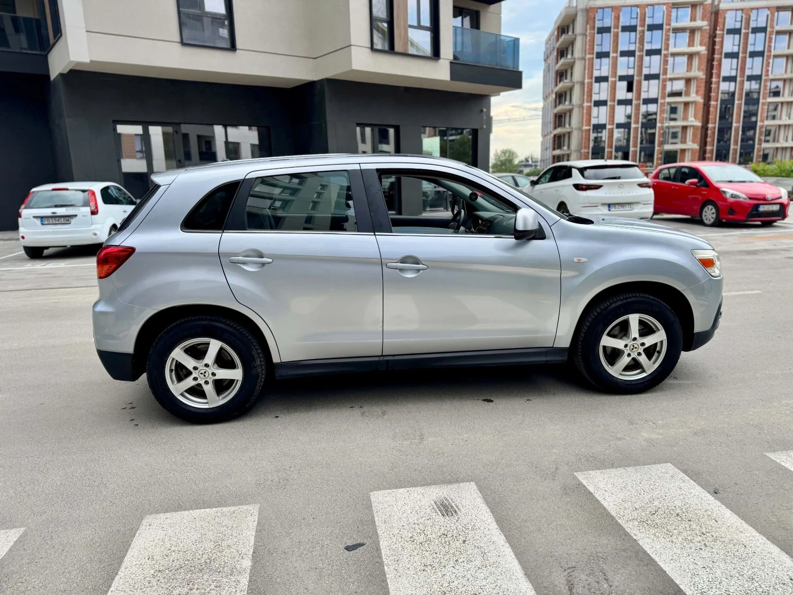 Mitsubishi ASX 1.8 DID 4x4, снимка 7 - Автомобили и джипове - 55038369