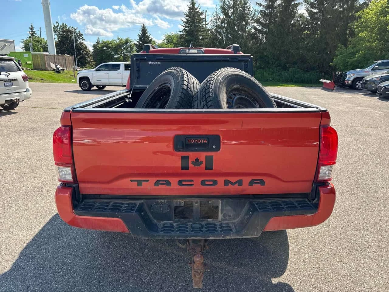 Toyota Tacoma * 4WD Double Cab V6 * CARFAX * ОПЦИЯ ЗА ФИНАНСИРАН, снимка 4 - Автомобили и джипове - 55199940