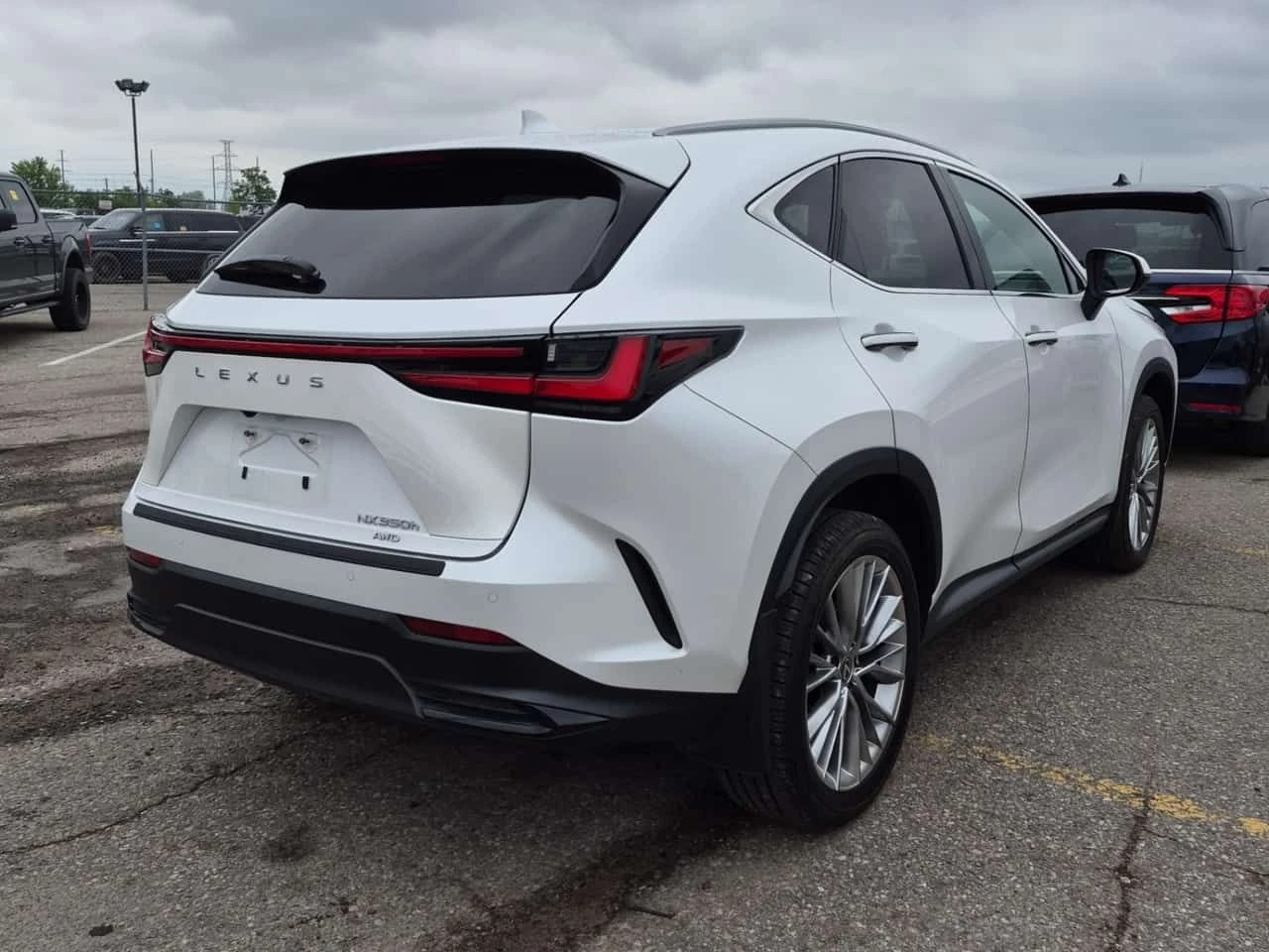 Lexus NX 350H| HUD| 360| ОБДУХВАНЕ| ПАНО| 2 КЛЮЧА| , снимка 3 - Автомобили и джипове - 55325330
