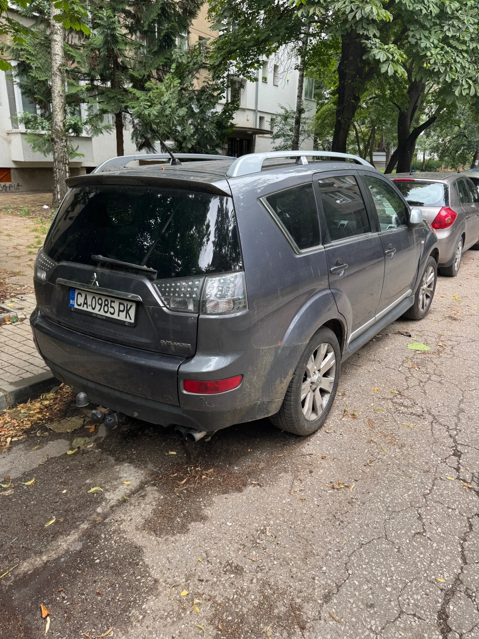Mitsubishi Outlander, снимка 3 - Автомобили и джипове - 55565245