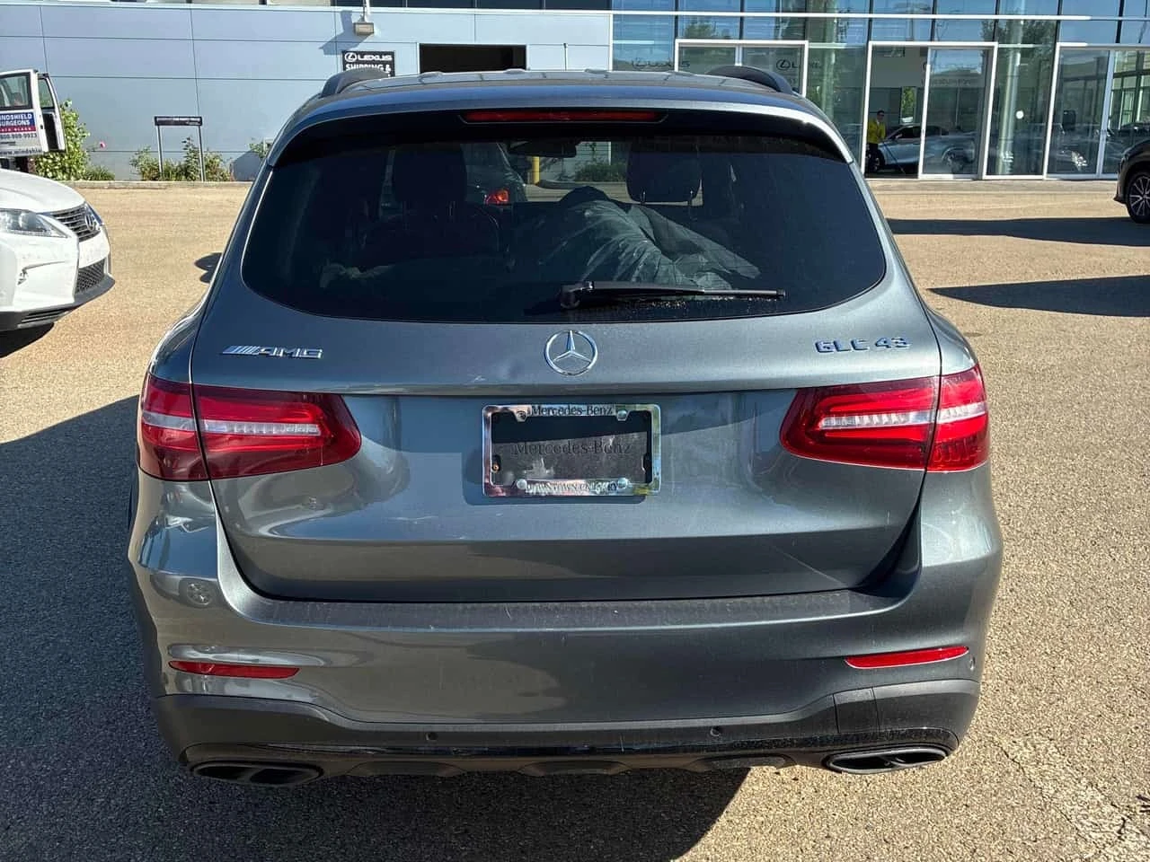 Mercedes-Benz GLC 43 AMG /DISTRONIC/360/BURMESTER/КЛИП НА МОТОРА , снимка 4 - Автомобили и джипове - 55735088