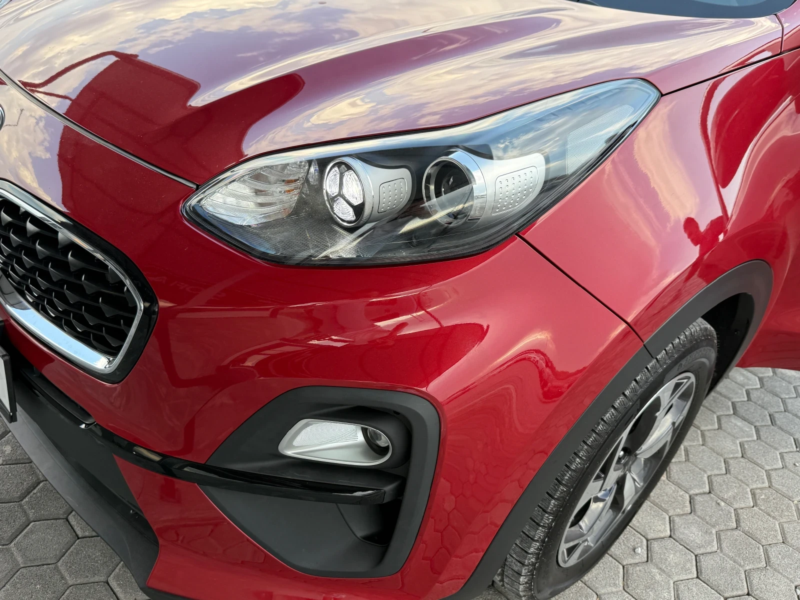Kia Sportage 1.6 CRDI. ОРИГИНАЛНИ КИЛОМЕТРИ. ПЕРФЕКТЕН!, снимка 16 - Автомобили и джипове - 56023435