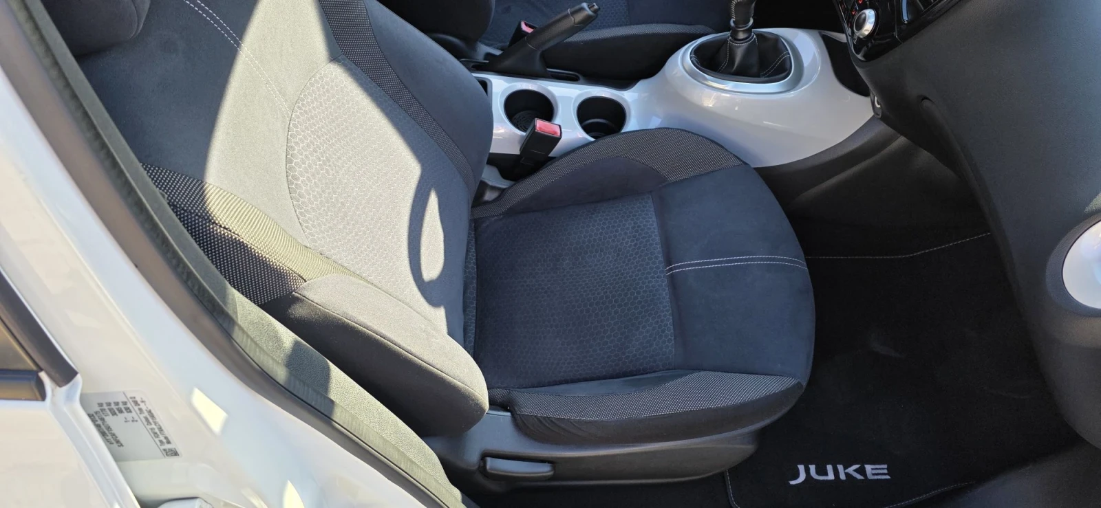 Nissan Juke 1.5DCI-110 360* NAVI* KEYLESS * EURO 6* PEARL* LED, снимка 11 - Автомобили и джипове - 56111401