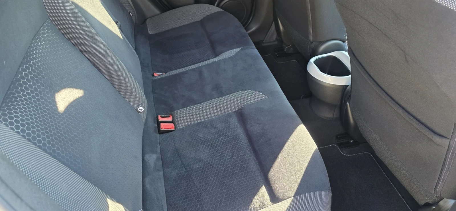 Nissan Juke 1.5DCI-110 360* NAVI* KEYLESS * EURO 6* PEARL* LED, снимка 9 - Автомобили и джипове - 56111401