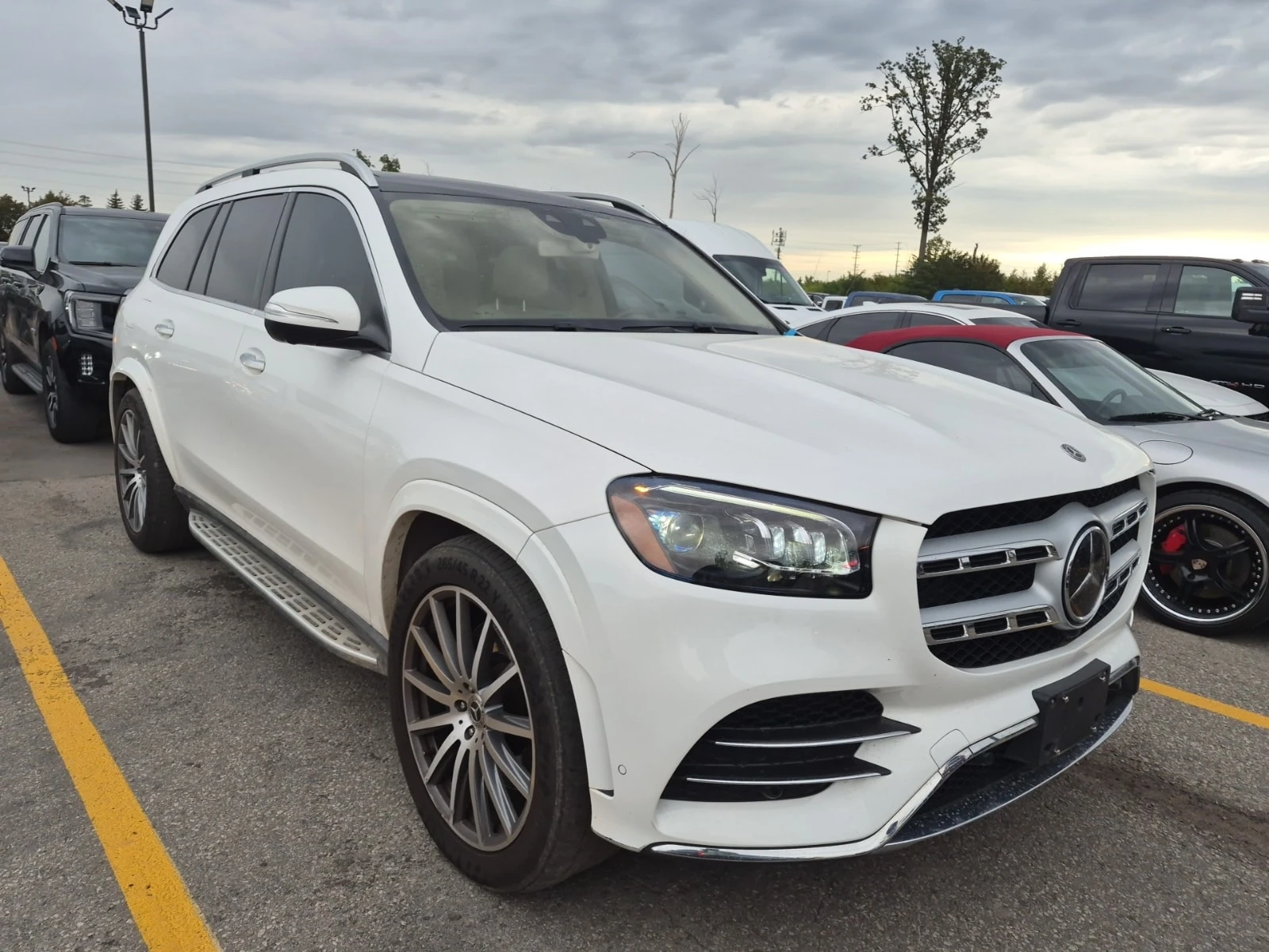 Mercedes-Benz GLS 450 / ПЕРФЕКТНО СЕРВИЗИРАНА / БЕЗ ИНЦИДЕНТИ, снимка 2 - Автомобили и джипове - 56122289