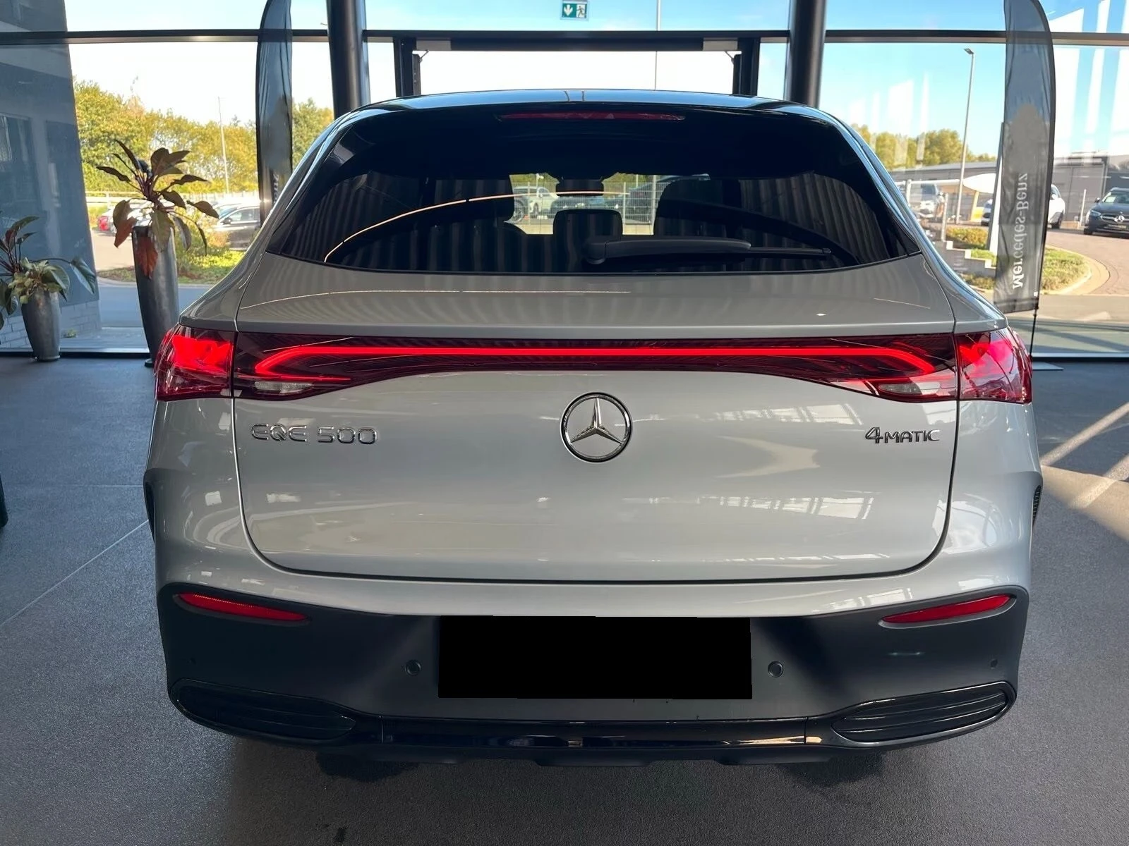 Mercedes-Benz EQE 500 / SUV / 4-MATIC / AMG / NIGHT / AIRMATIC / | Mobile.bg � ����������� 4