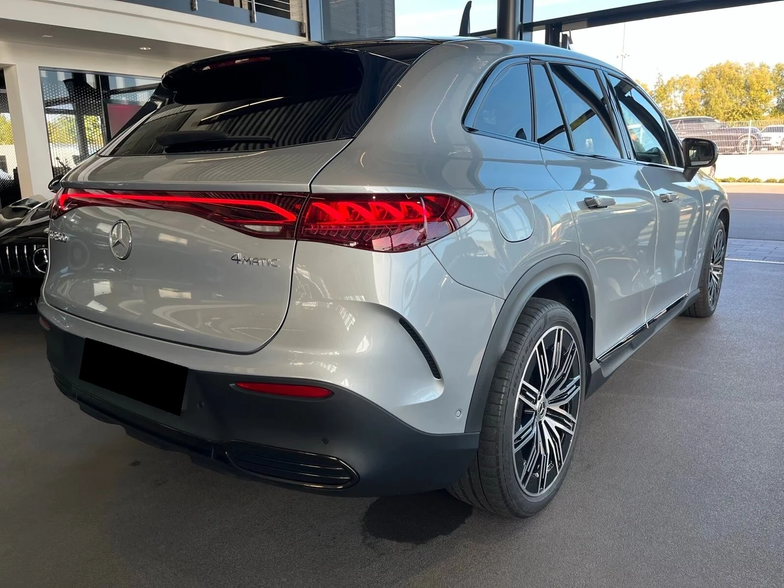 Mercedes-Benz EQE 500 / SUV / 4-MATIC / AMG / NIGHT / AIRMATIC / | Mobile.bg � ����������� 5