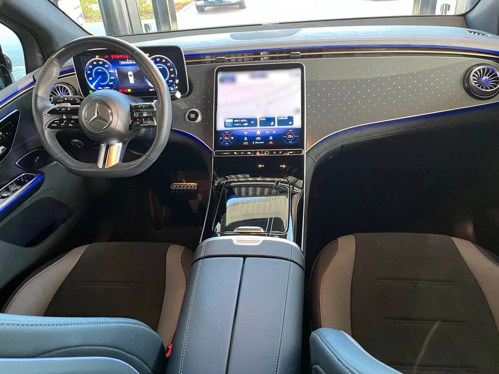 Mercedes-Benz EQE 500 / SUV / 4-MATIC / AMG / NIGHT / AIRMATIC / | Mobile.bg � ����������� 11