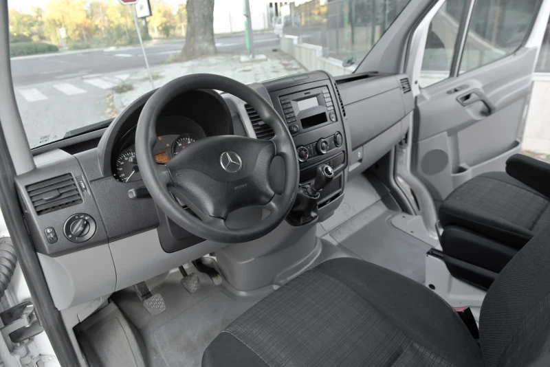 Mercedes-Benz Sprinter 313 Maxi, снимка 9 - Бусове и автобуси - 52068786