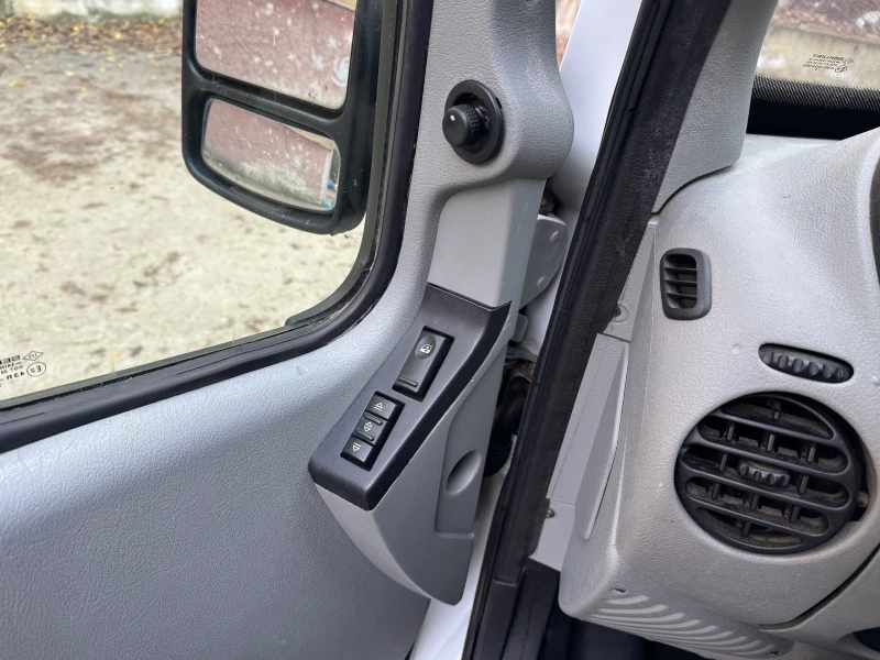 Renault Master 2.5 DCI KЛИМАТИК МАКСИ БАЗА, снимка 11 - Бусове и автобуси - 52888310