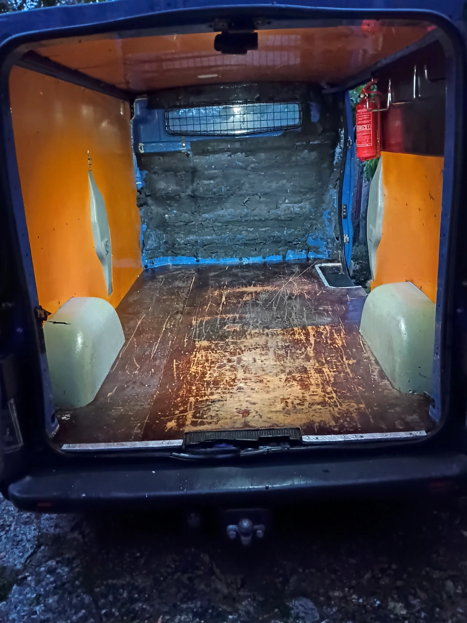 Opel Vivaro 1.9TDI - изображение 7