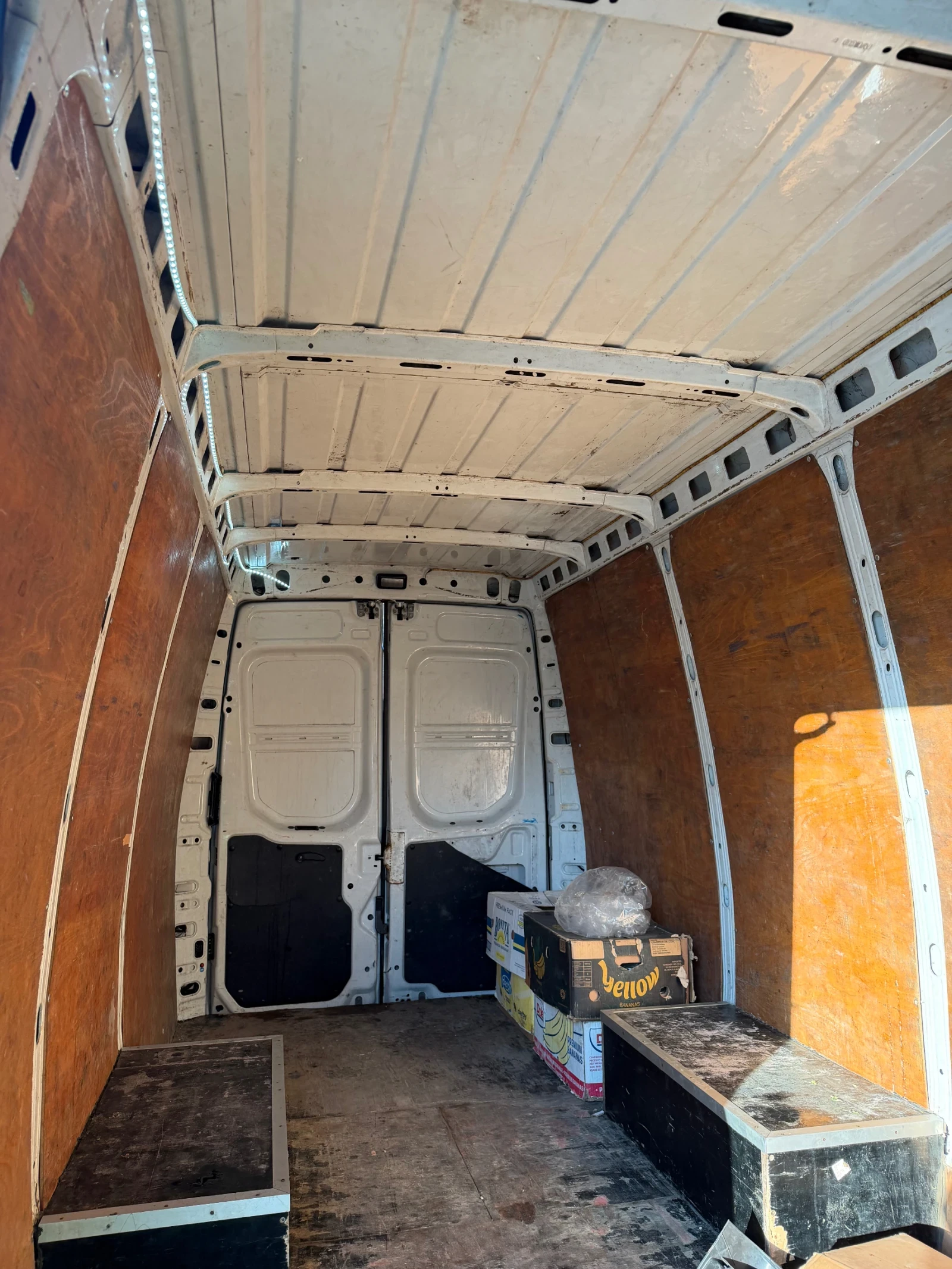 Iveco 35c15 | Mobile.bg � ����������� 15