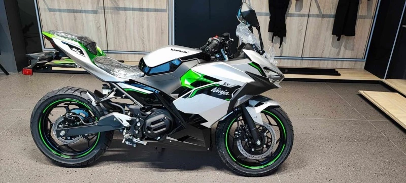 Kawasaki Ninja E-1, снимка 5 - Мотоциклети и мототехника - 43103442