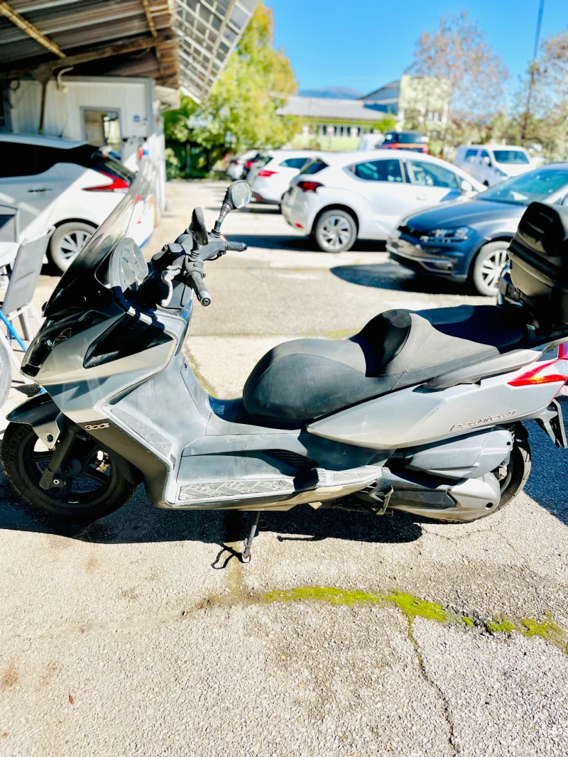 Kymco Downtown 300, снимка 3 - Мотоциклети и мототехника - 47455079