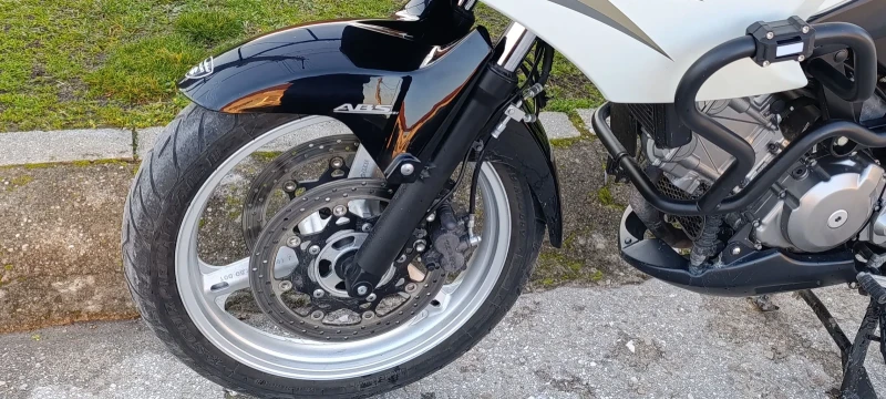 Suzuki V-strom DL 650, снимка 5 - Мотоциклети и мототехника - 53584320