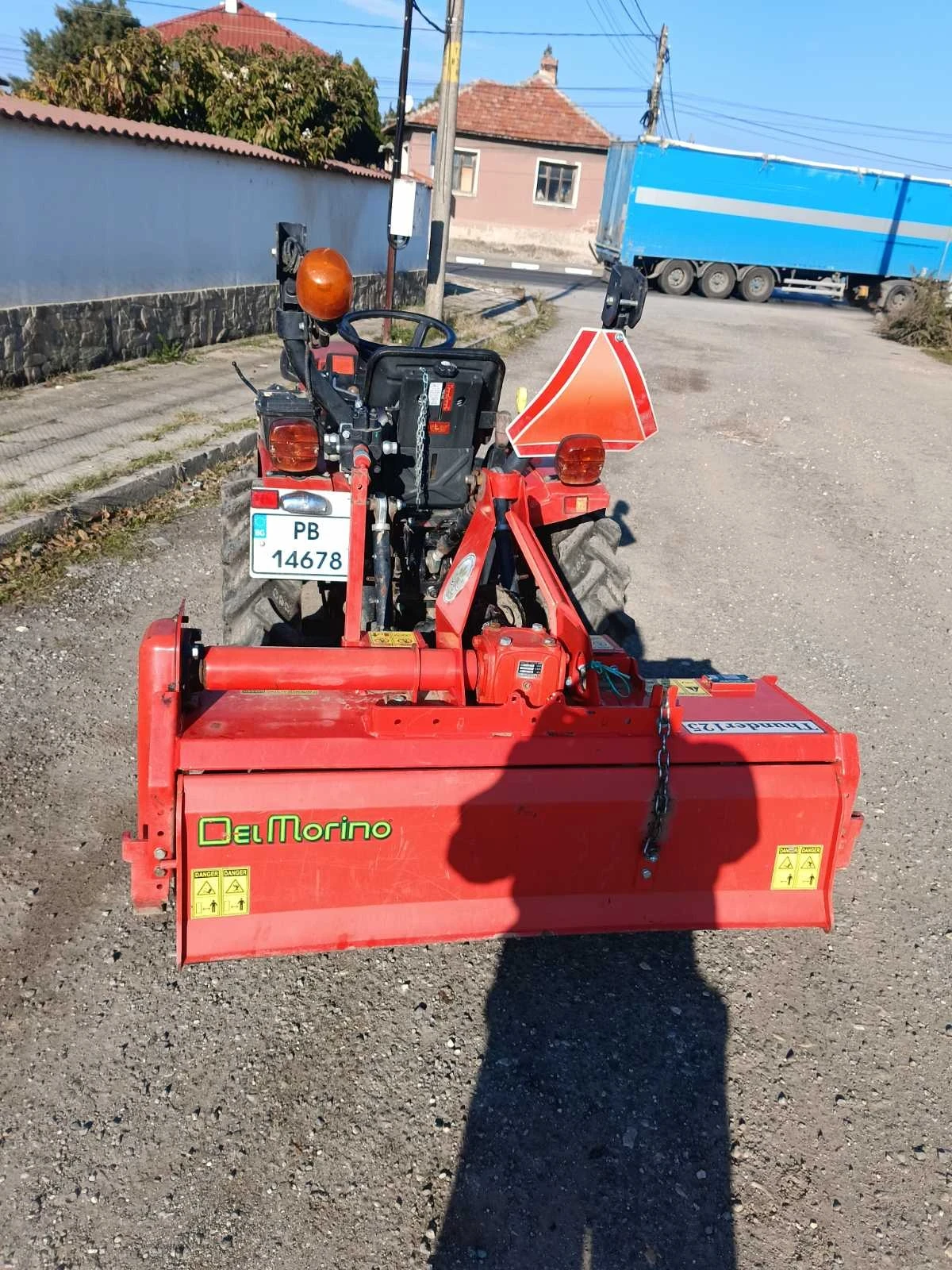 Трактор Mitsubishi  - изображение 3