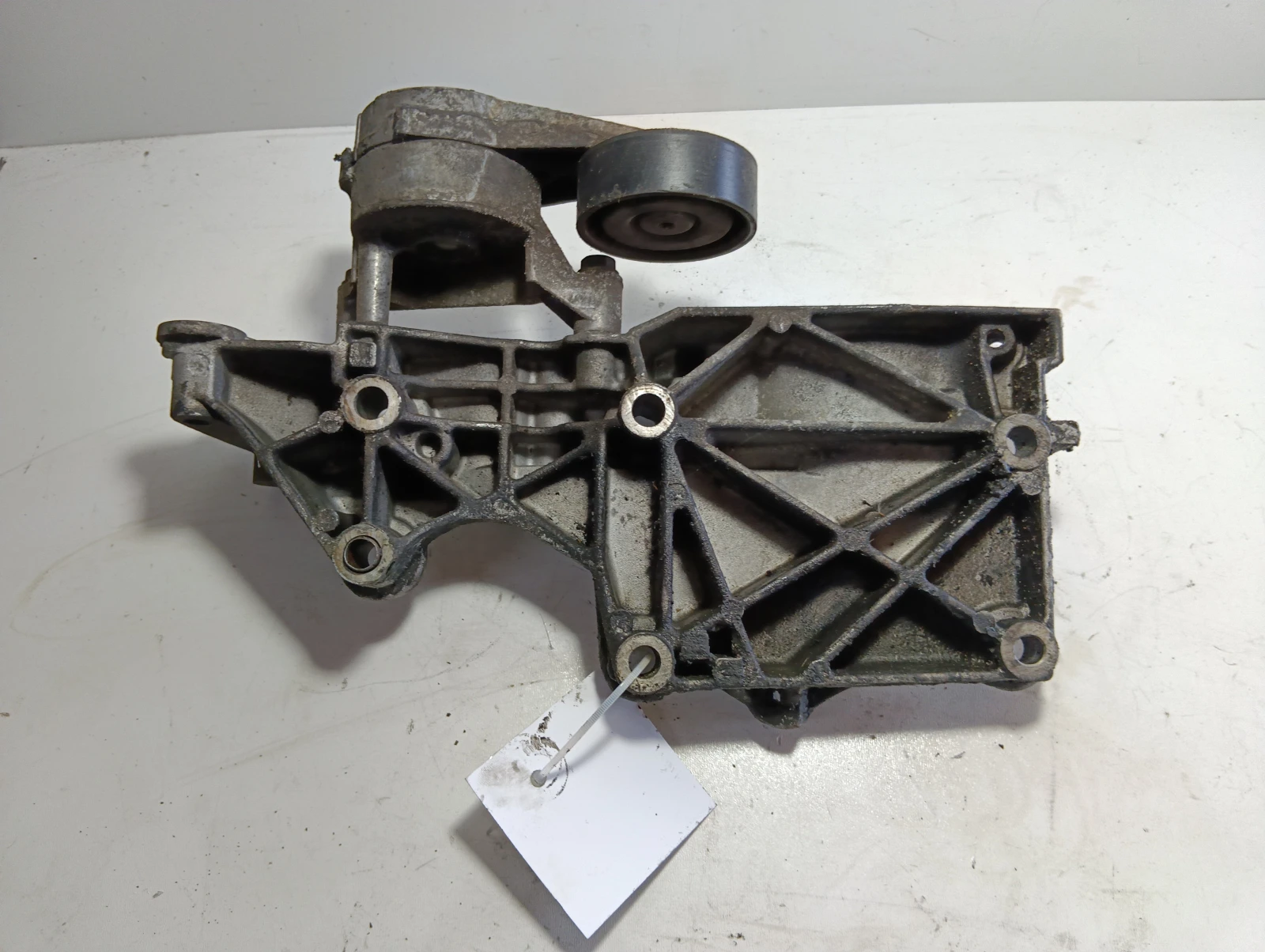 планка 2.0TDI 03G903143A Audi A3