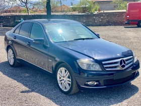 Mercedes-Benz C 220 Уникат, снимка 2