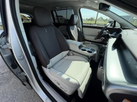 Hyundai IONIQ 9  Calligraphy Performance Sunroof EV, снимка 12