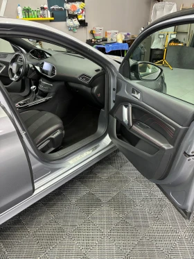Peugeot 308 * GT line* МАСАЖ* LED* 62000KM* , снимка 15