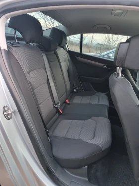 VW Passat 2.0tdi 170 коня DSG Автомат, keyless go - 8000 € / 15646.64 лв. - 64467674 9