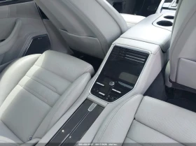 Porsche Panamera TURBO* 4.0L V-8 DI, DOHC, VVT, TURBO, 550HP | Mobile.bg � ����� ������ 16