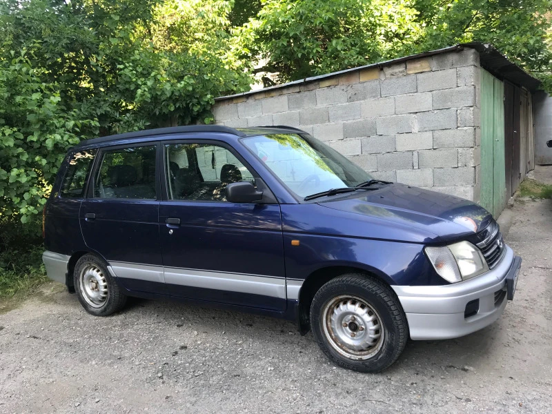 Daihatsu Gran move, снимка 8 - Автомобили и джипове - 49155635