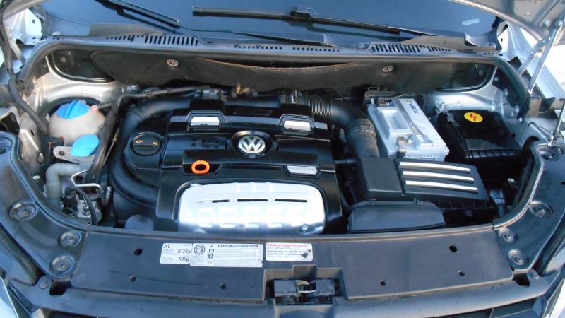 VW Touran 1.4* 150* k.c* METAN* AVTOMAT* , снимка 14 - Автомобили и джипове - 45856175