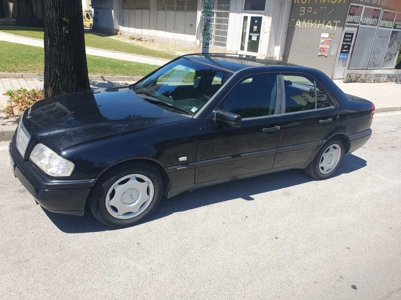 Mercedes-Benz C 180 1799, снимка 2 - Автомобили и джипове - 47184935