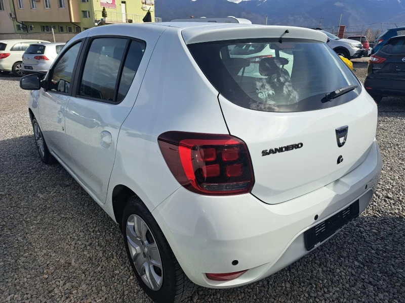 Dacia Sandero, снимка 4 - Автомобили и джипове - 49554884