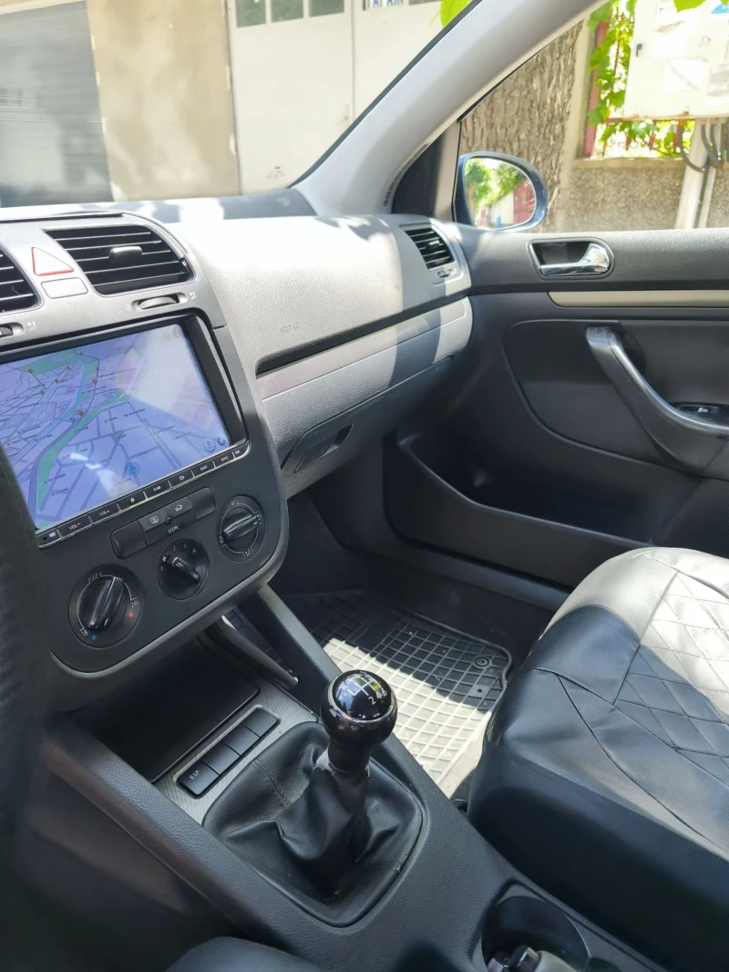 VW Golf Голф 5, снимка 9 - Автомобили и джипове - 51939631