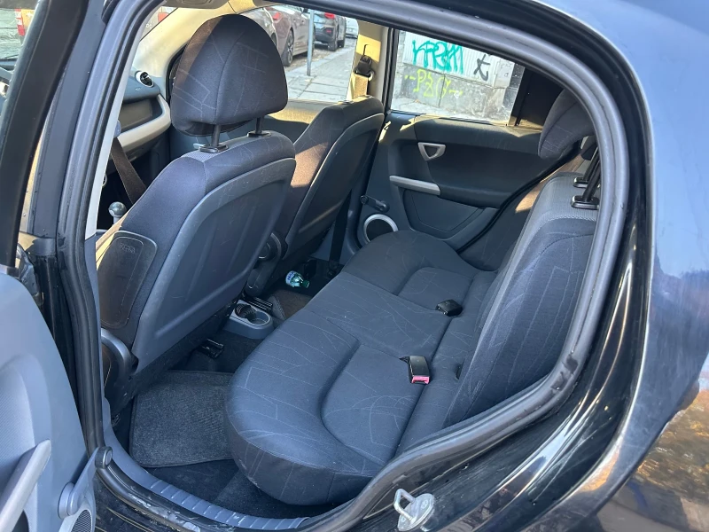 Smart Forfour 1.3 бензин - в движение , снимка 7 - Автомобили и джипове - 52457887