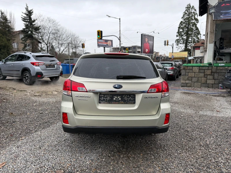 Subaru Outback 3.6 SI-Drive LUXURY, снимка 5 - Автомобили и джипове - 52595017