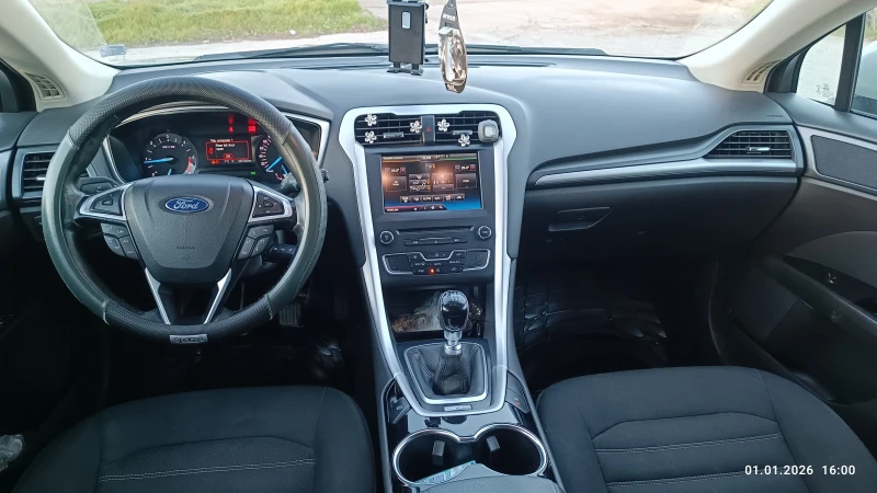 Ford Mondeo 2.0 TDCI, снимка 8 - Автомобили и джипове - 52950140